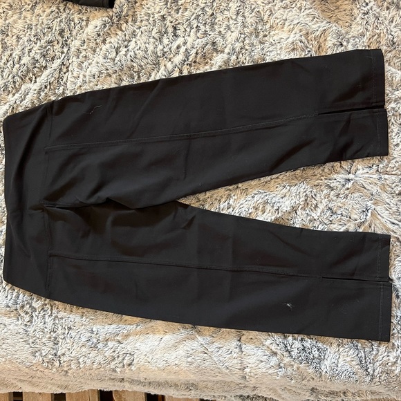 Kirkland capris - Picture 3 of 4